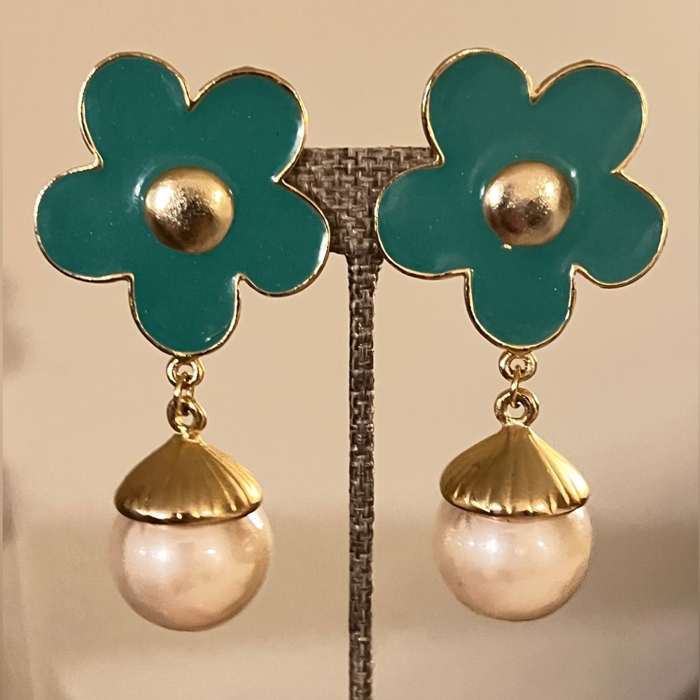 Vintage Signed KJL Kenneth Jay Lane Teal Enamel Flower Pearl Drop Clip On Earrin